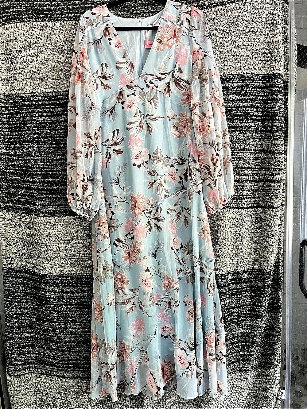 Belle & Bloom In Your Dreams Maxi Dress Blue & Pink Large